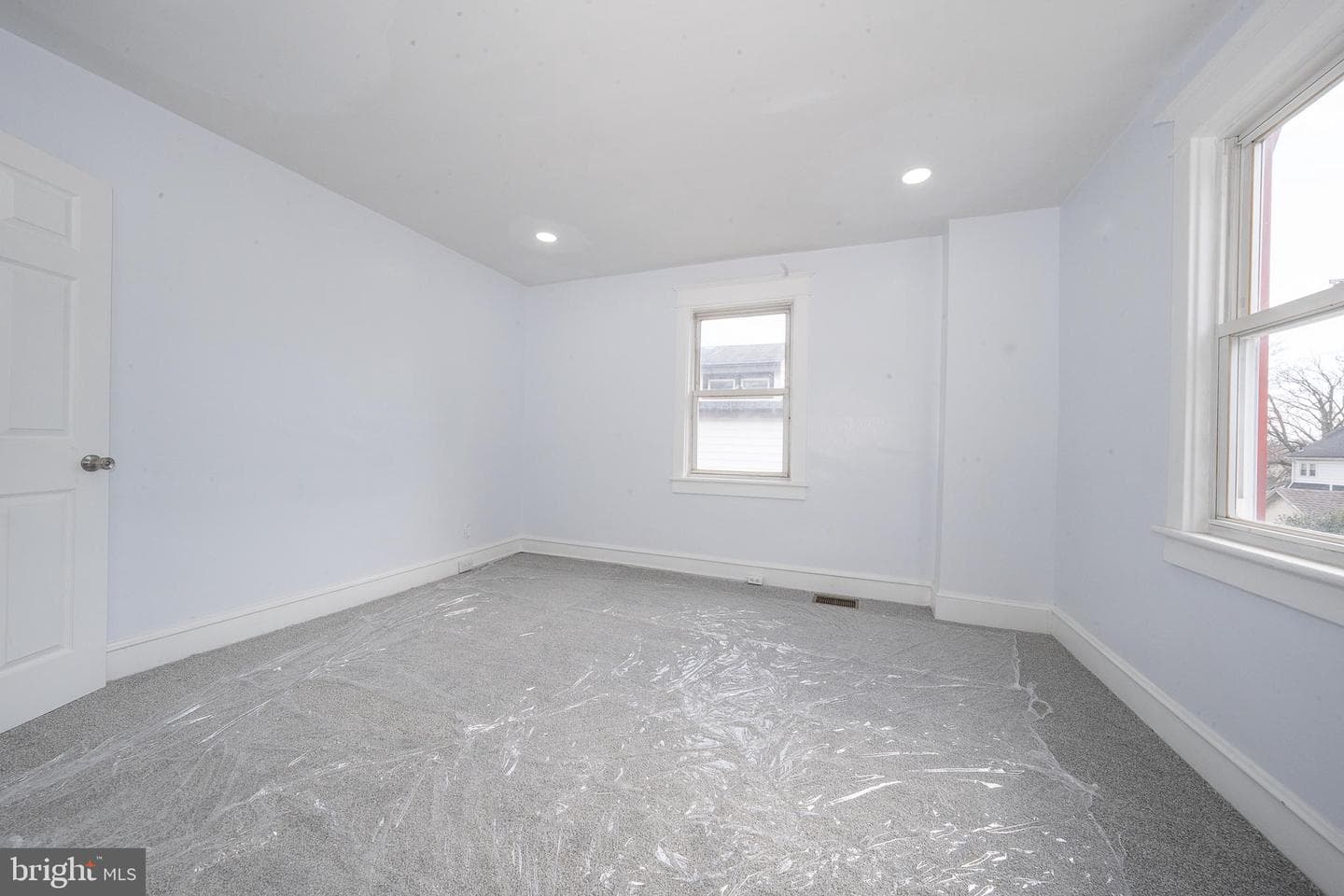 828 Mason Avenue photo 49