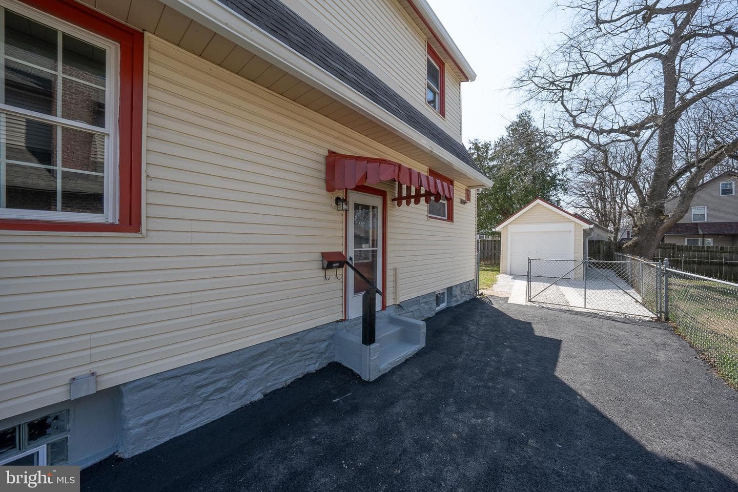 828 Mason Avenue photo 67