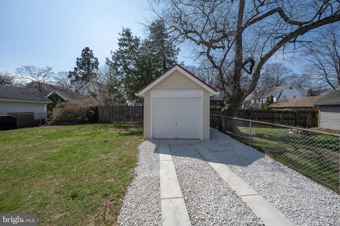 828 Mason Avenue photo 68