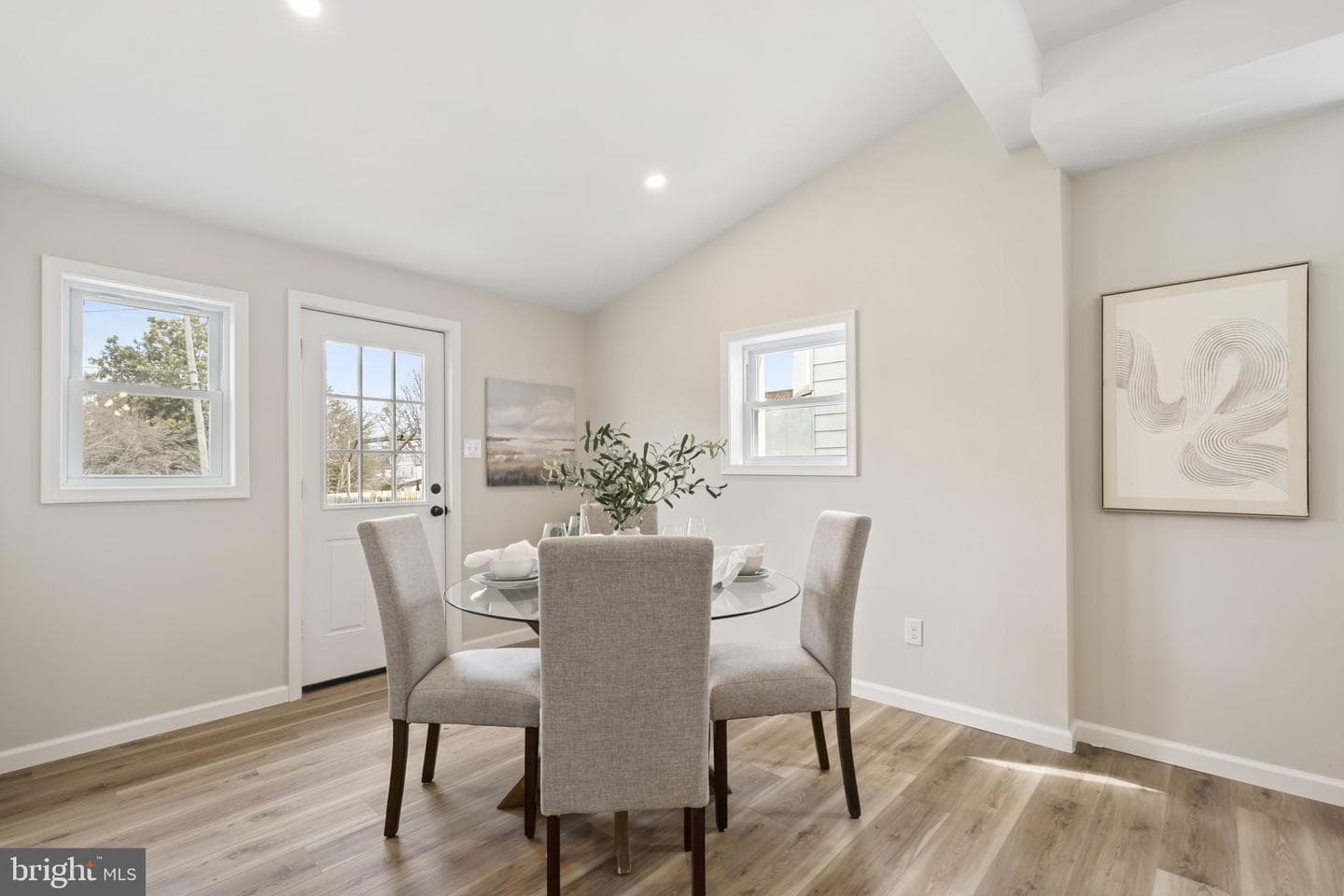 307 Edmonds Avenue photo 31