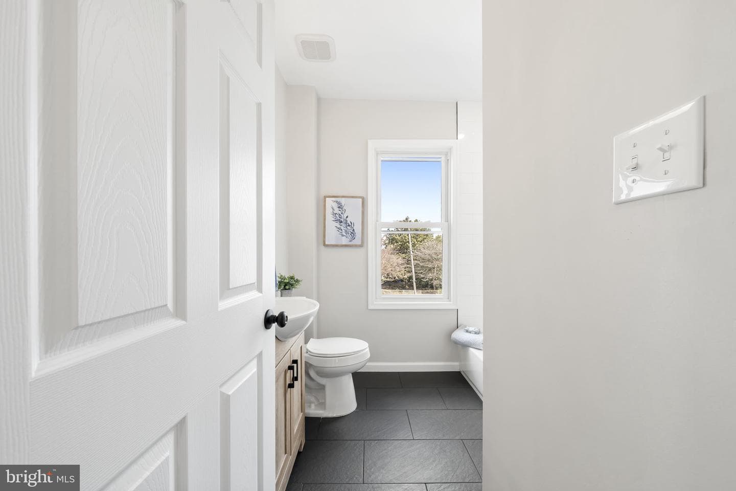 307 Edmonds Avenue photo 43