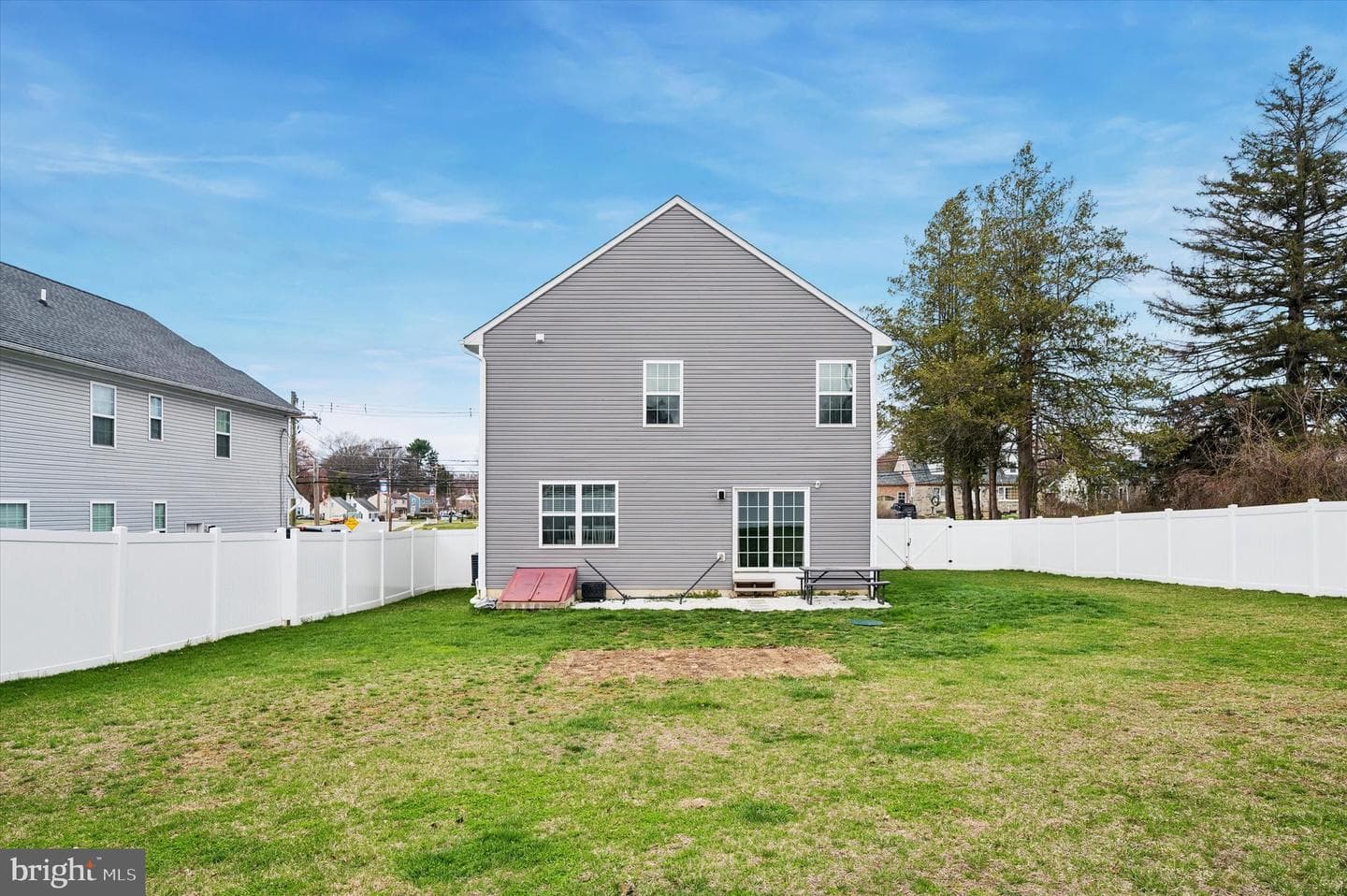 311 W Brookhaven Road photo 25