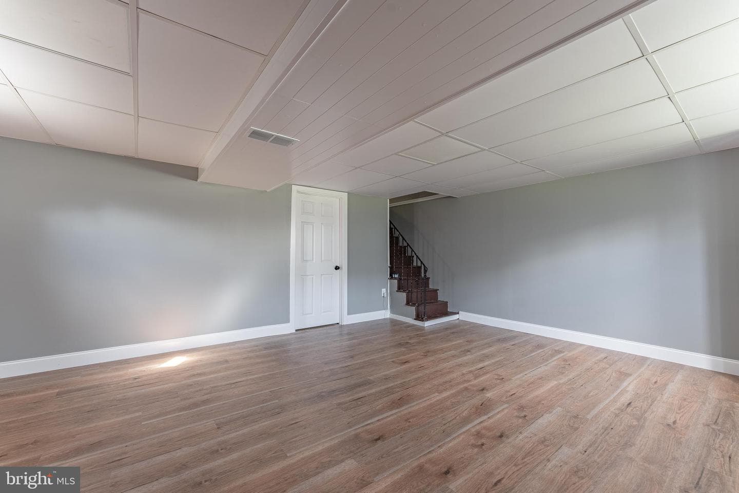 218 Hoffman Road photo 30