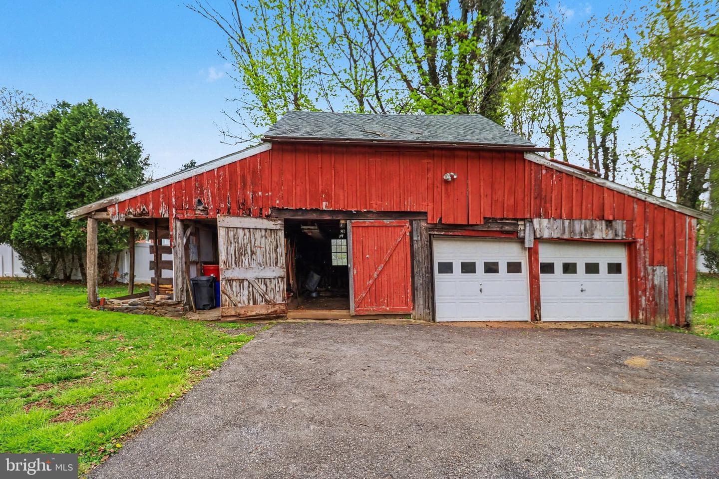 1438 Naamans Creek Road photo 47