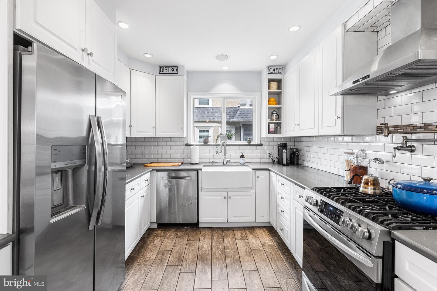 521 Strathmore Road photo 10