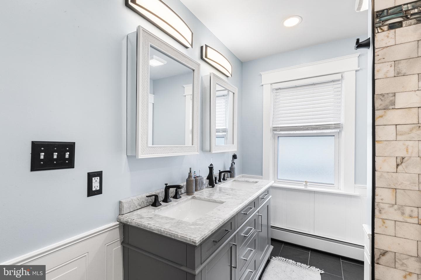 521 Strathmore Road photo 24
