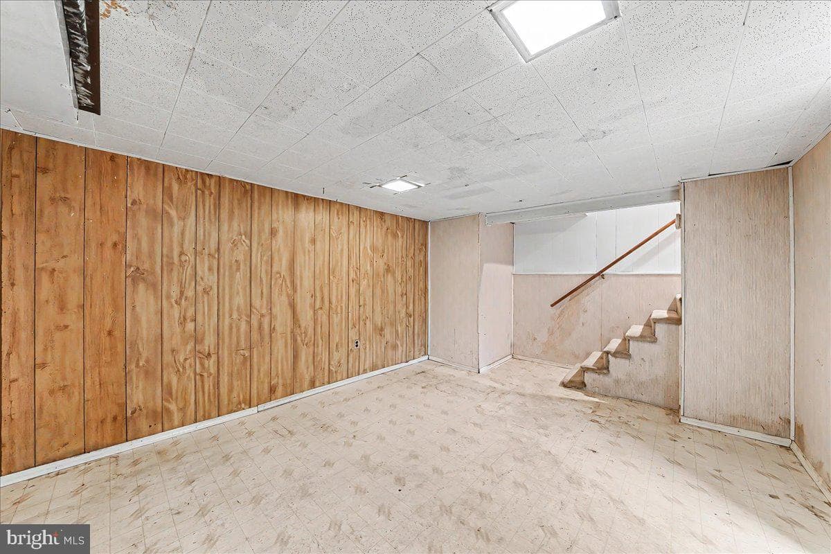 1515 Yates Avenue photo 17