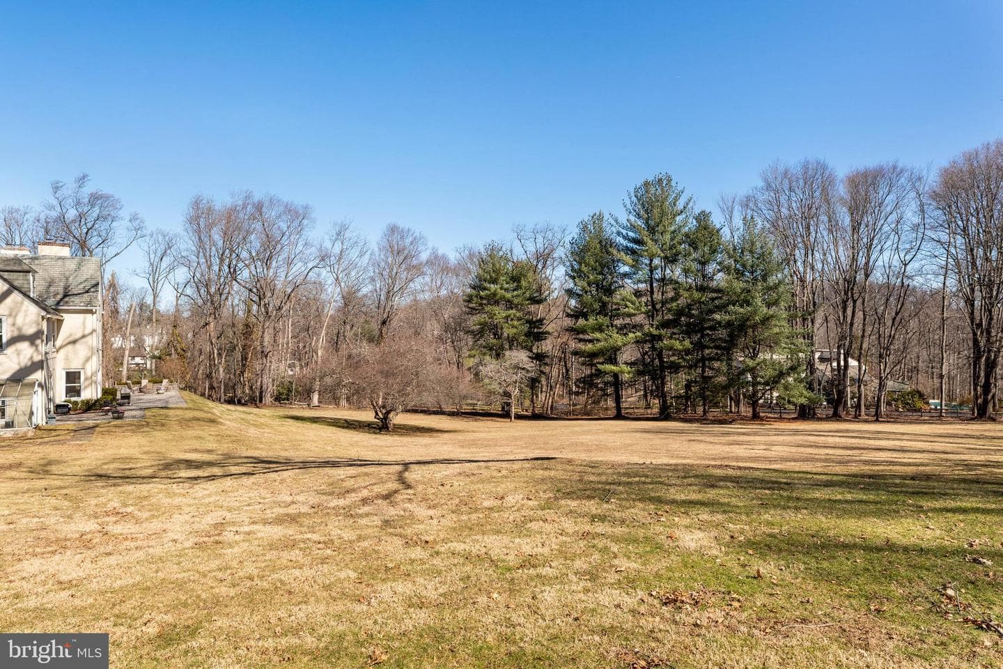 846 Maplewood Road photo 49