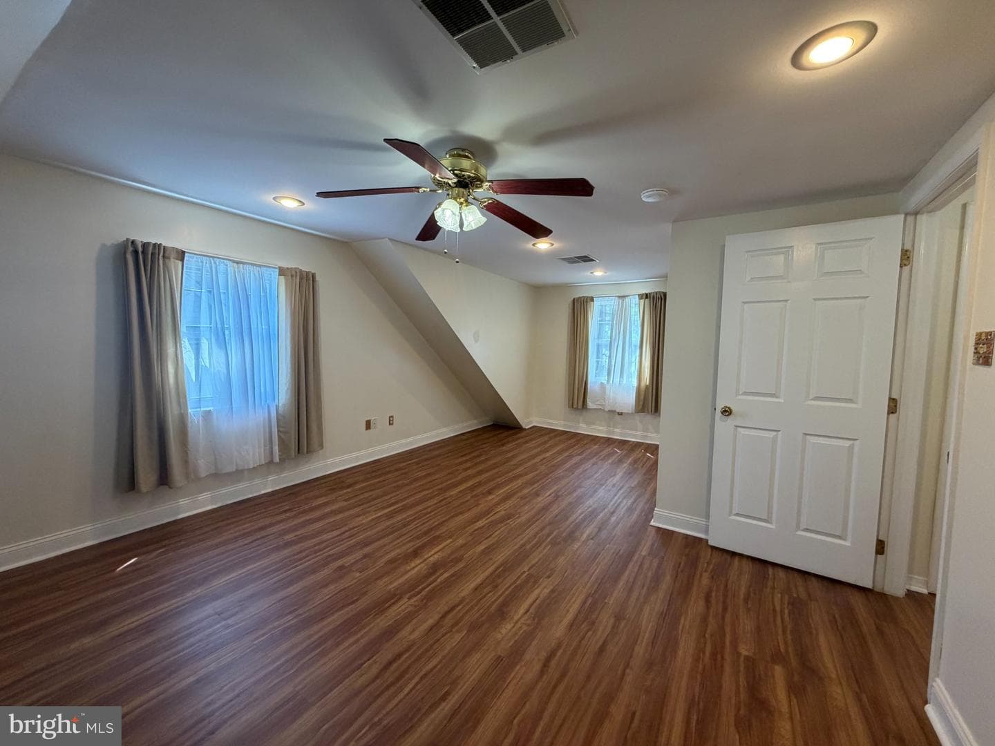 106 Harrison Avenue photo 20