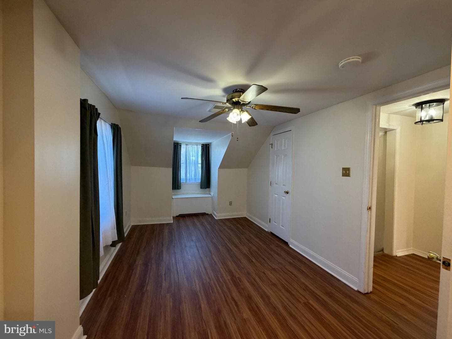 106 Harrison Avenue photo 27
