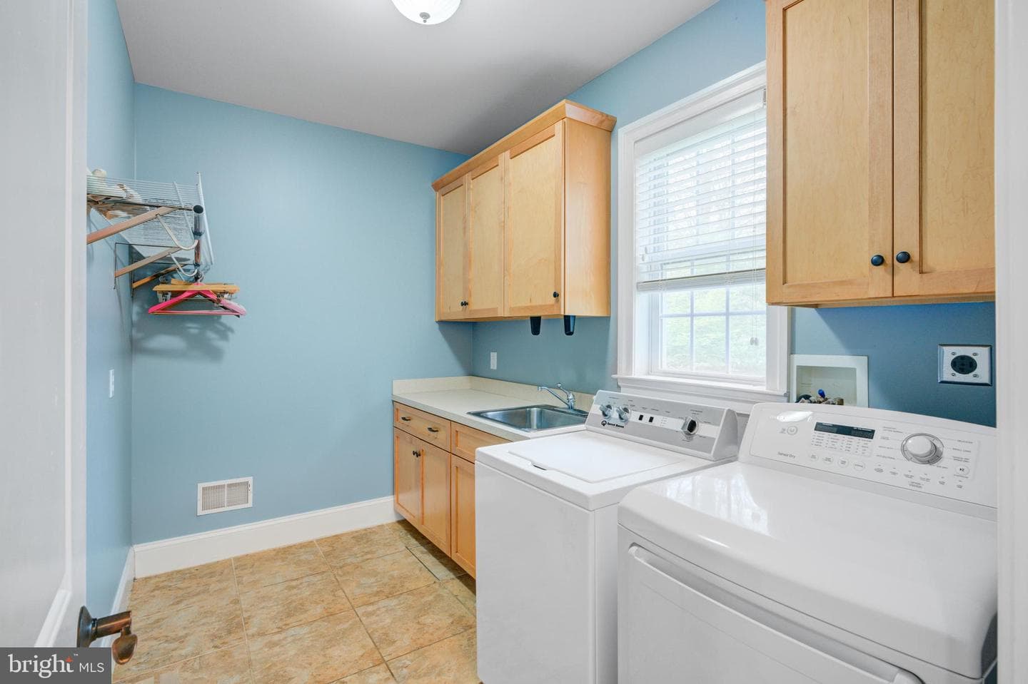 506 Moylan Avenue photo 42