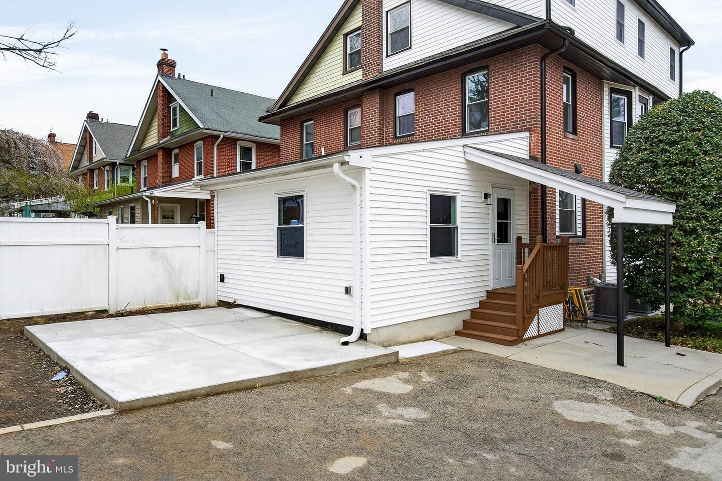 38 Fulmer Avenue photo 58
