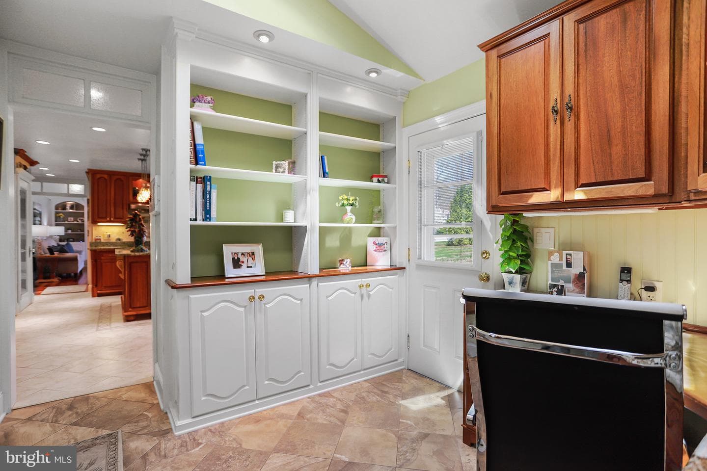 3824 Sharon Drive photo 18