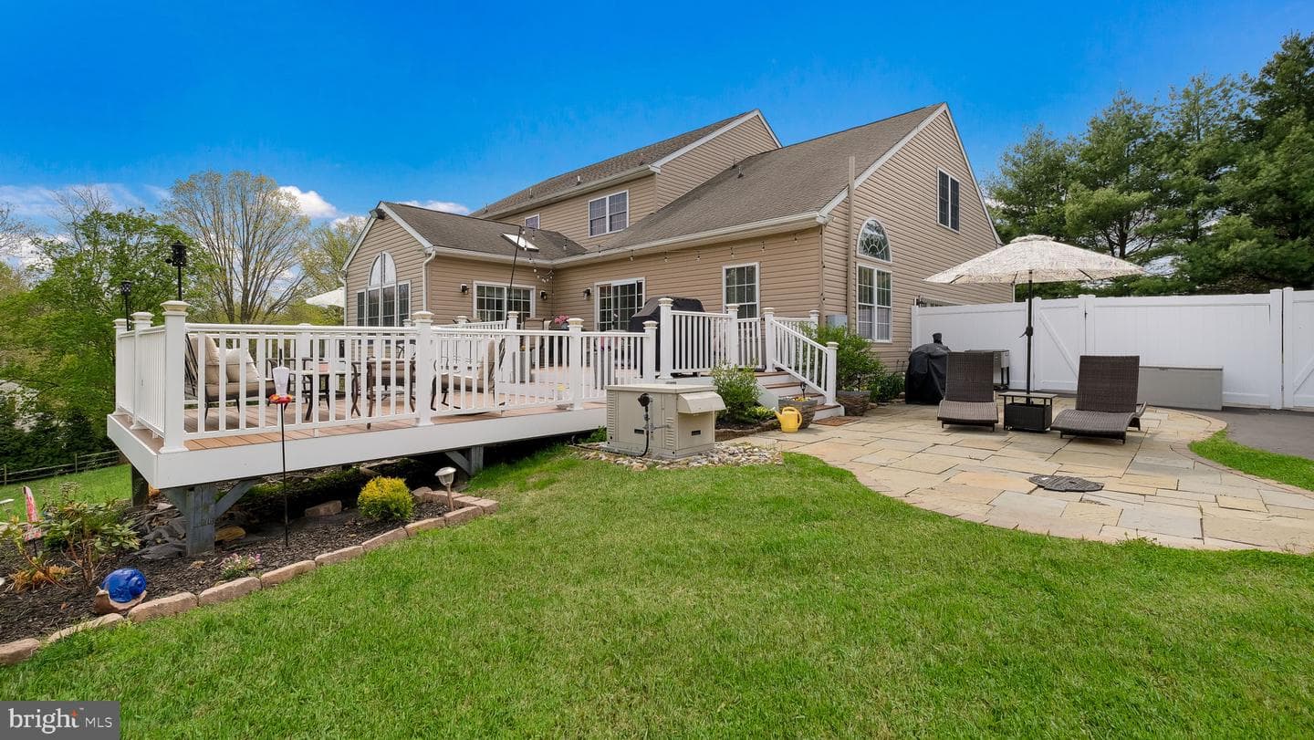 367 Mount Alverno Road photo 11