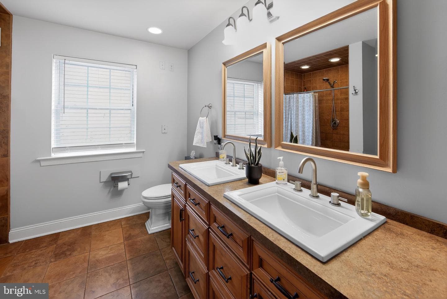 367 Mount Alverno Road photo 51