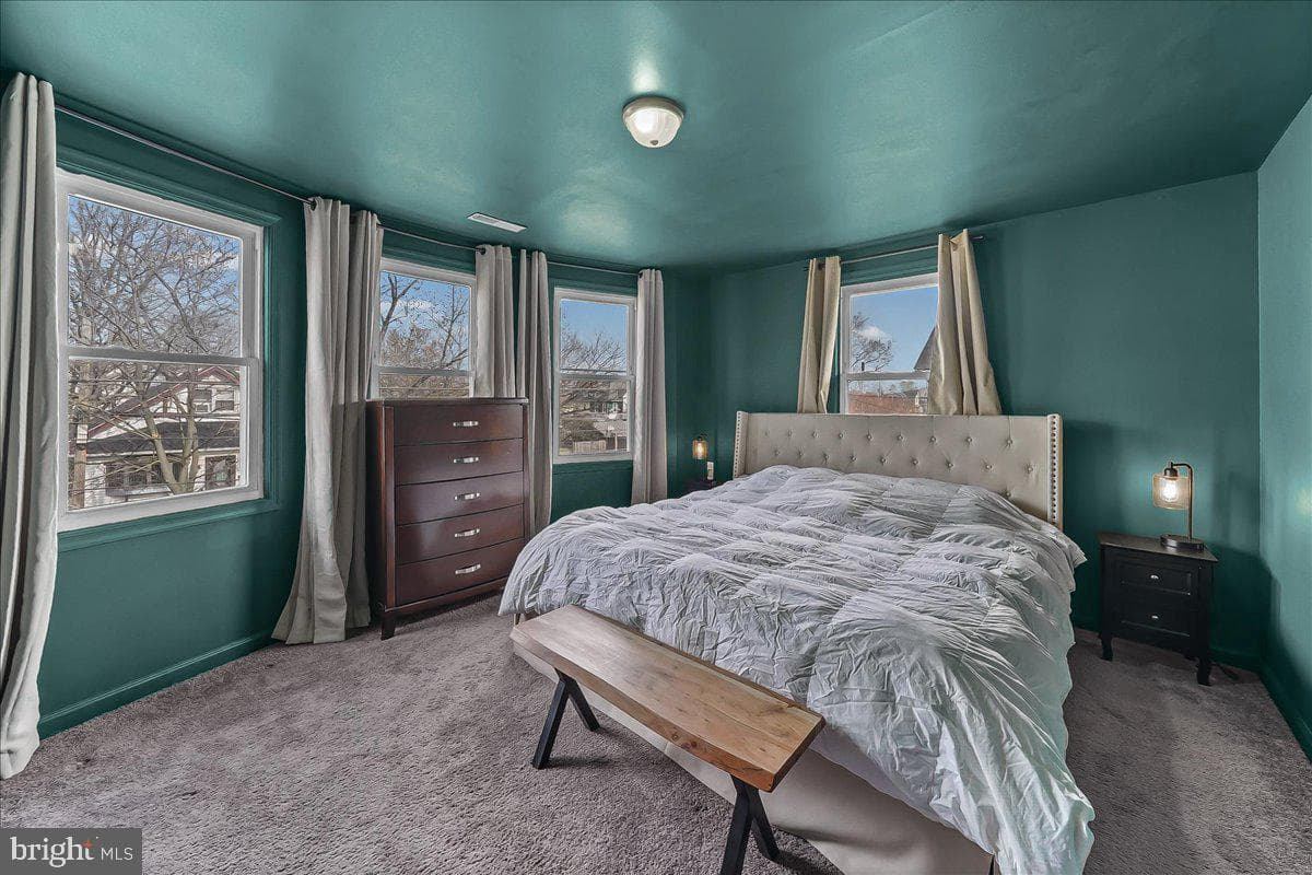 120 Lewis Avenue photo 16