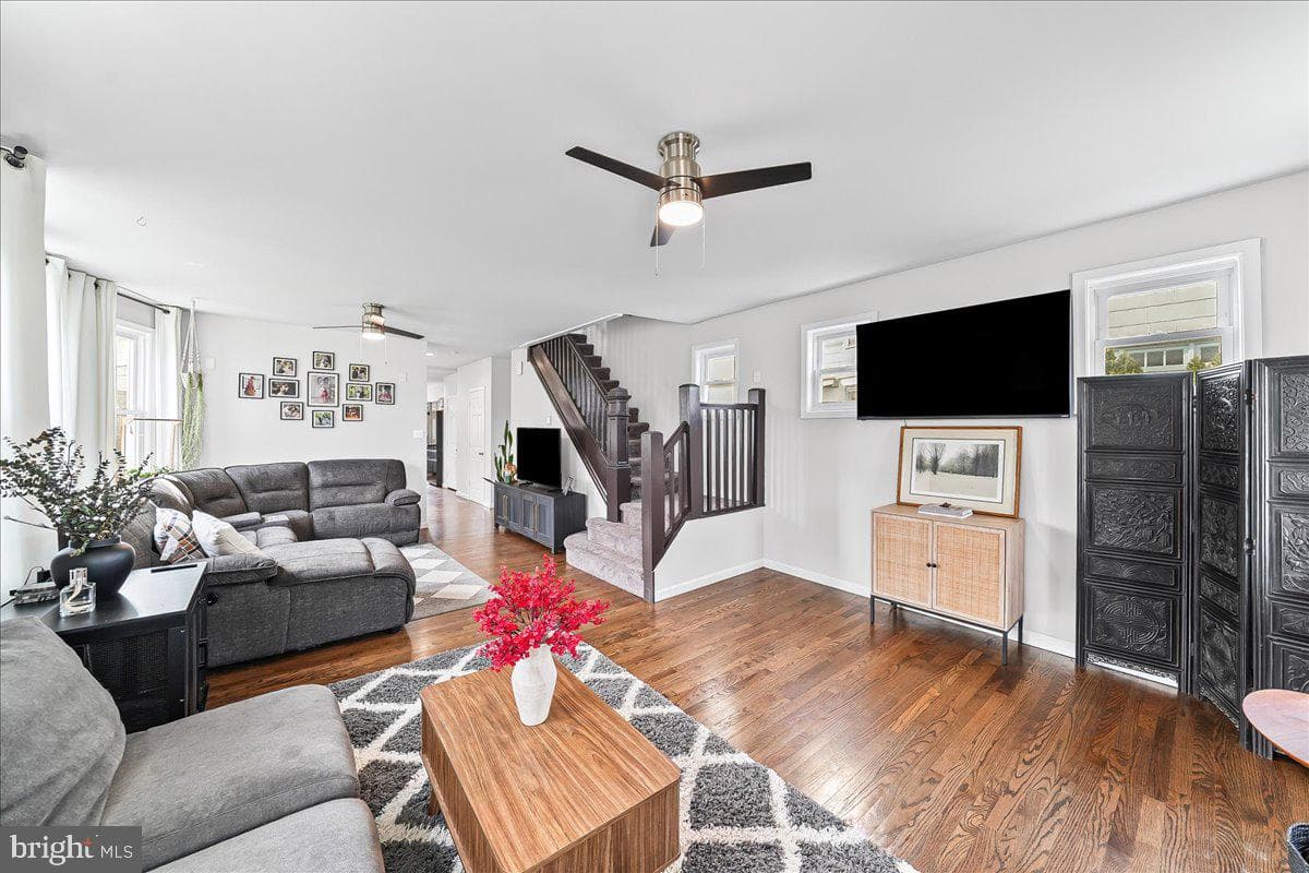 120 Lewis Avenue photo 6