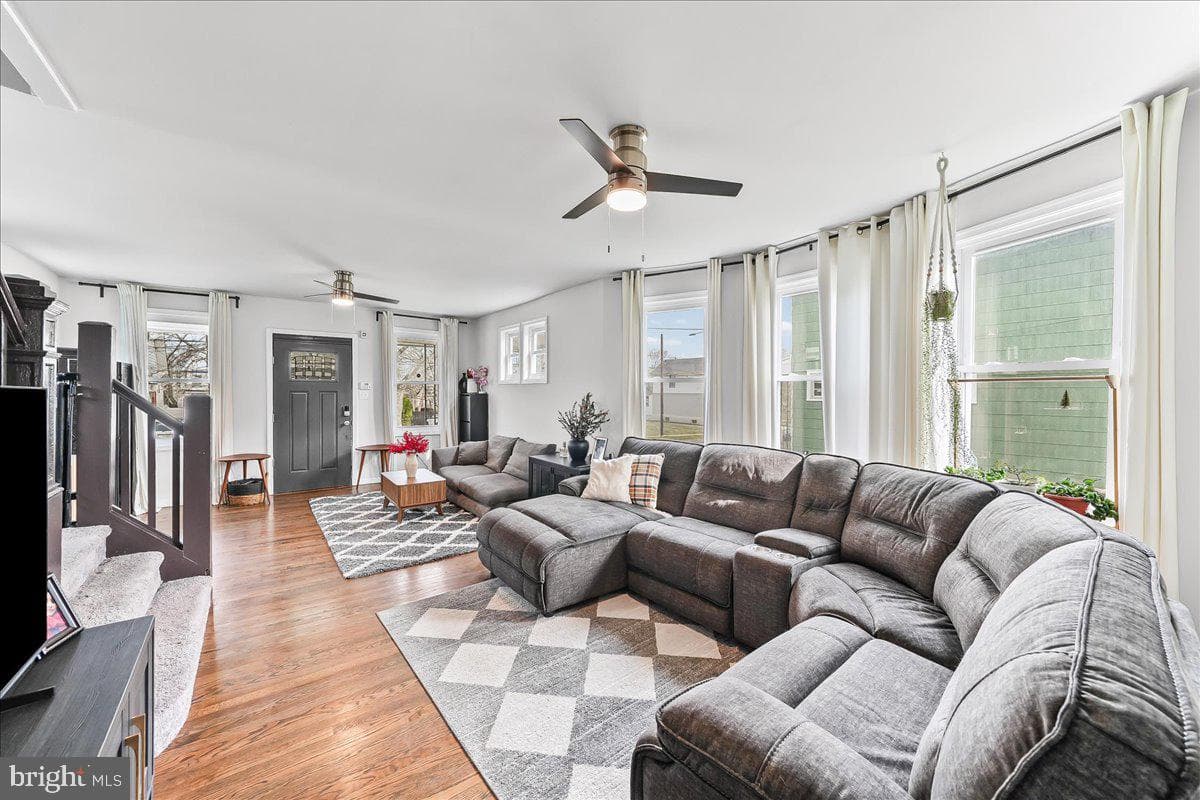 120 Lewis Avenue photo 8