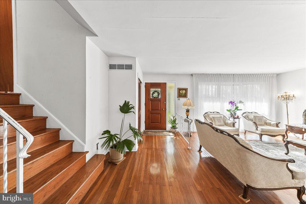 2509 Highland Avenue photo 4