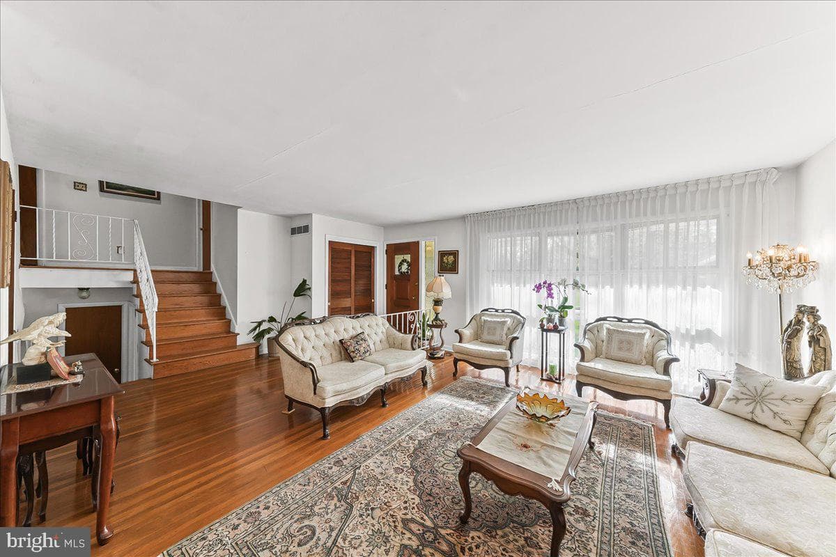 2509 Highland Avenue photo 5