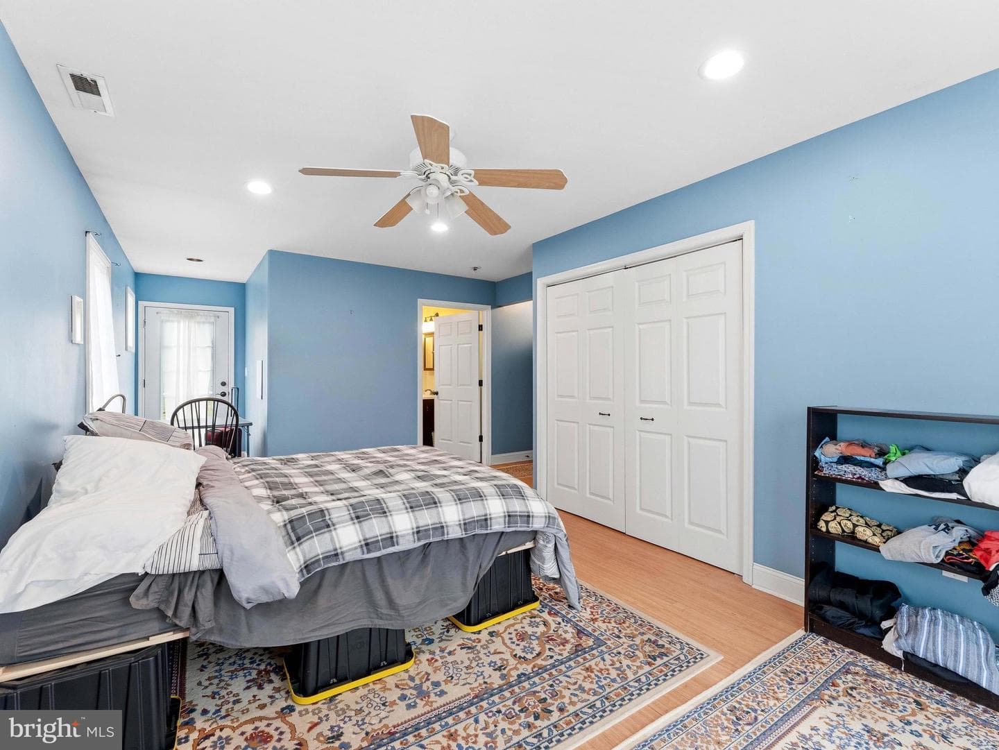 71 W Sproul Road photo 20