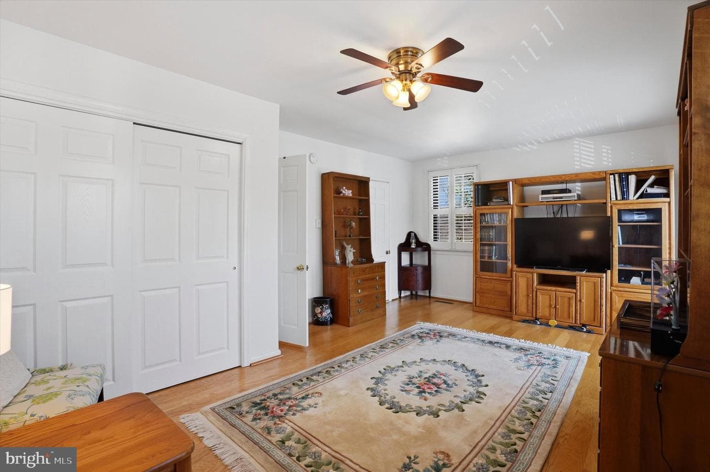 8 Summit Drive photo 23