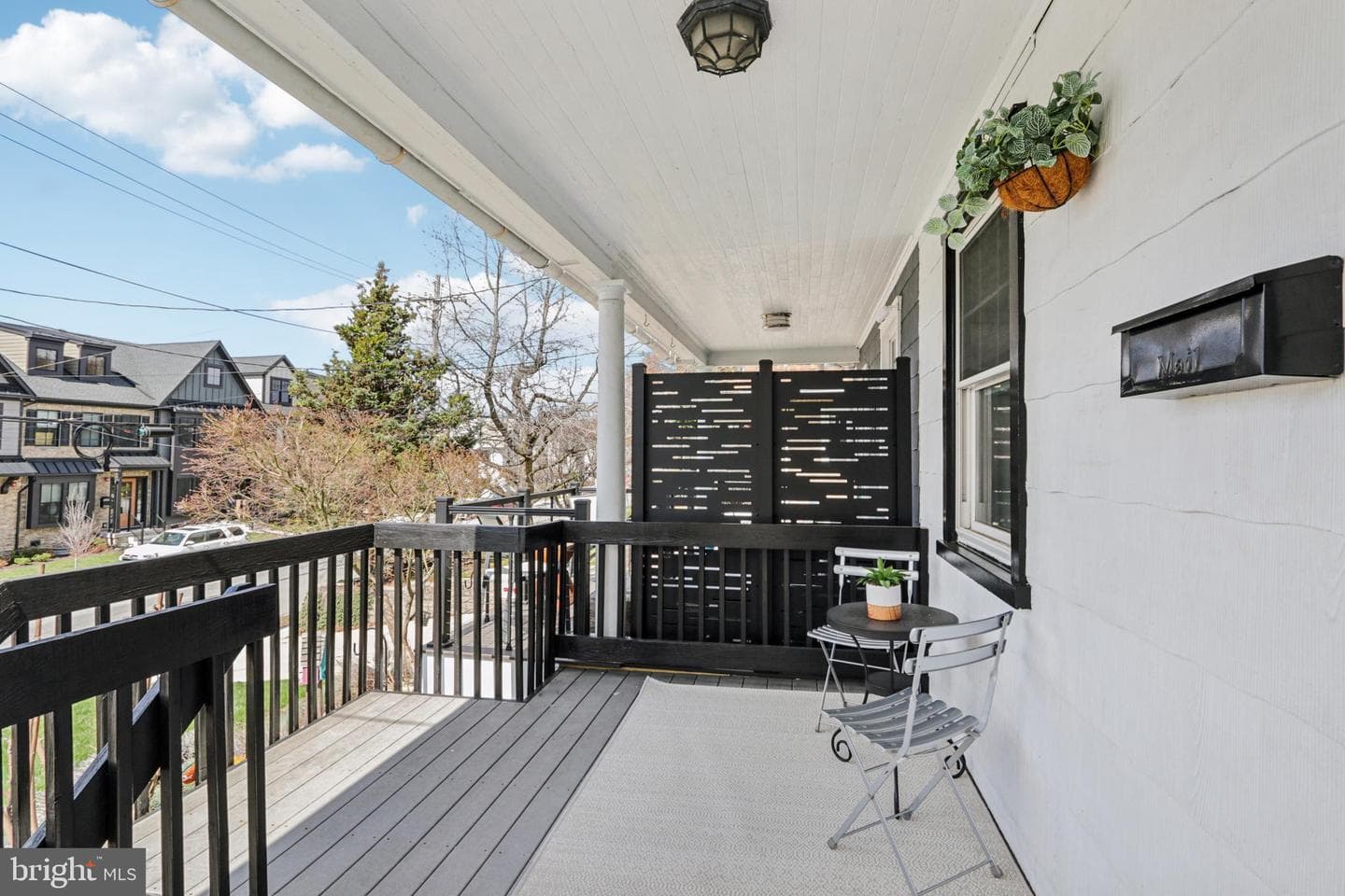 205 N Aberdeen Avenue photo 3