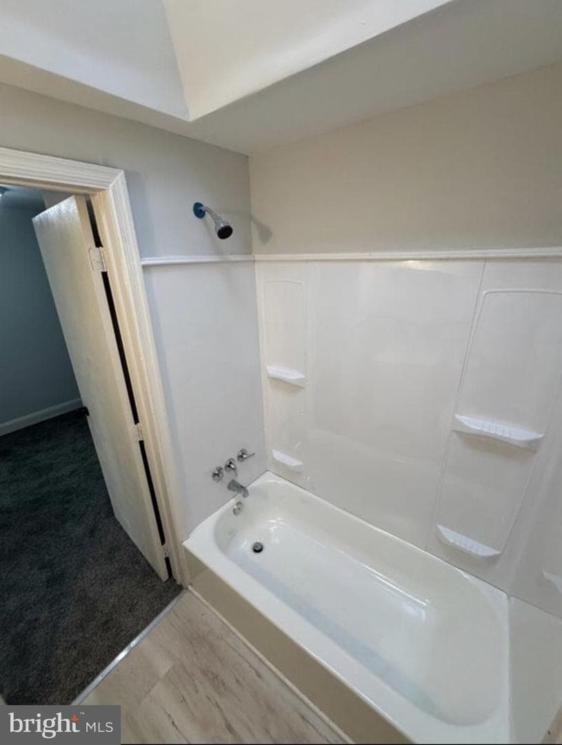 125 W 21st Street photo 5