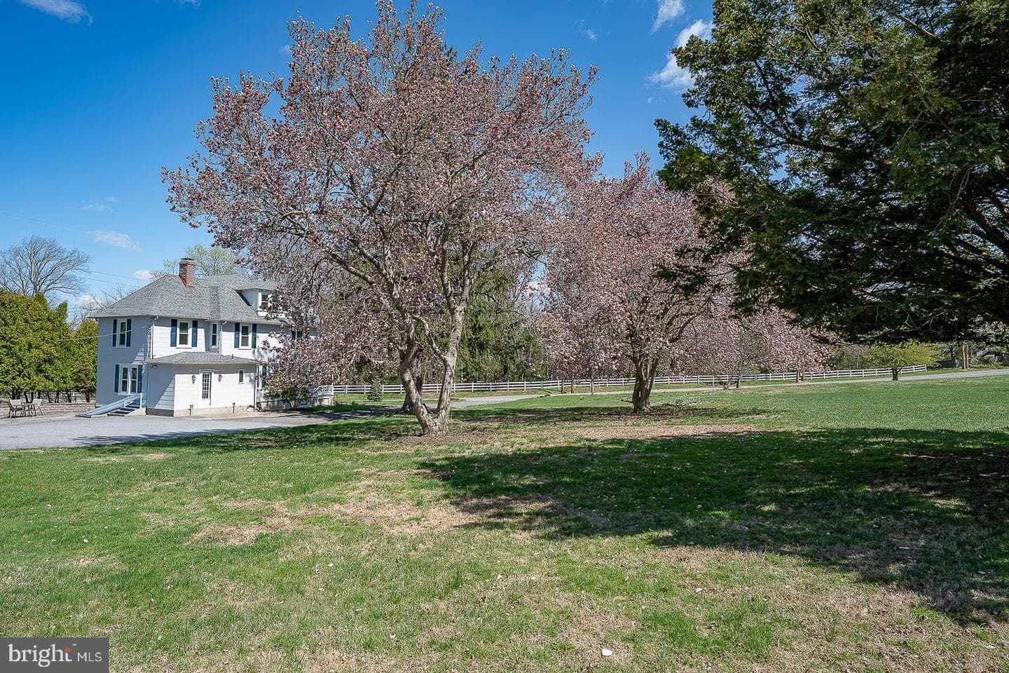 642 Concord Road photo 33