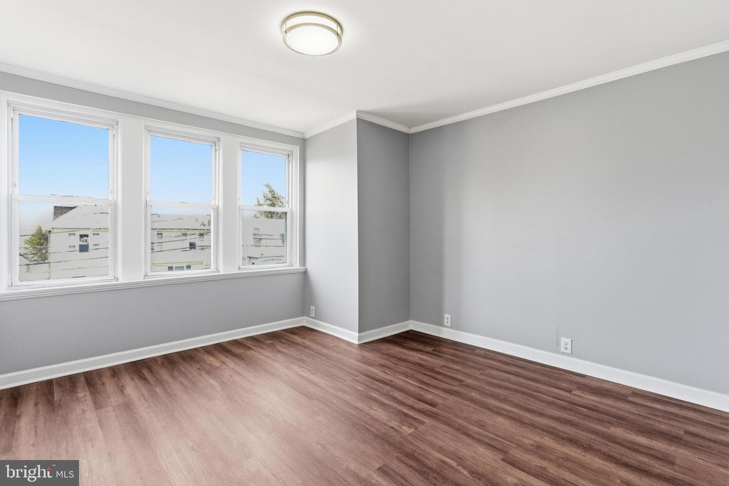 930 12th Avenue photo 18