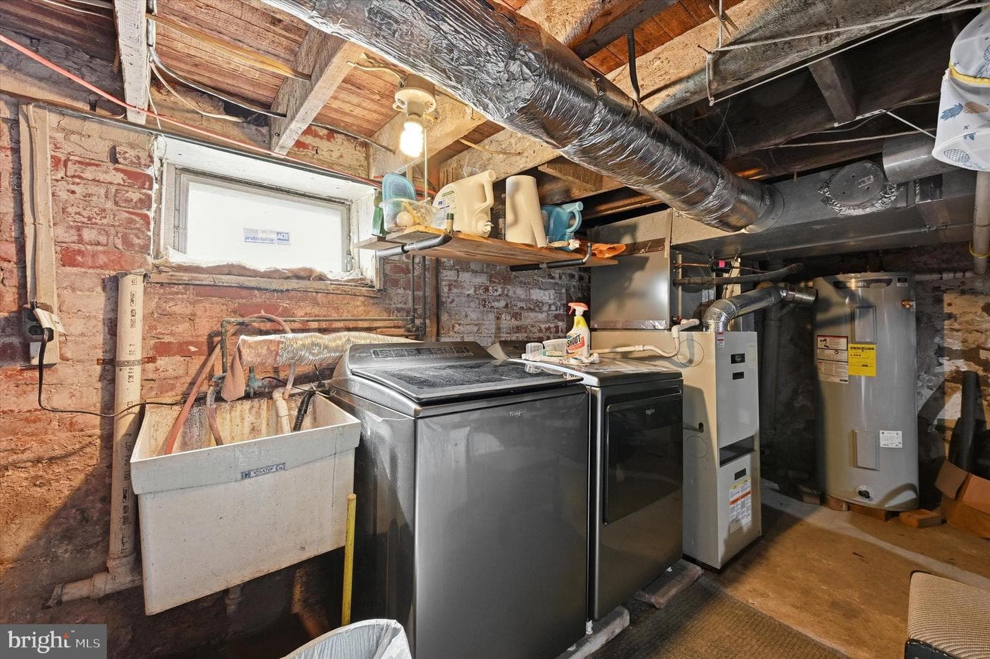 1416 Summit photo 20