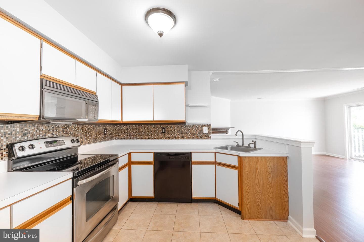 109 Briarcliff Court #109 photo 6