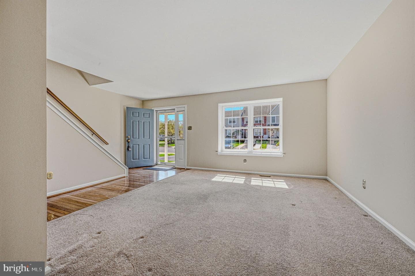 94 Victoria Drive photo 6