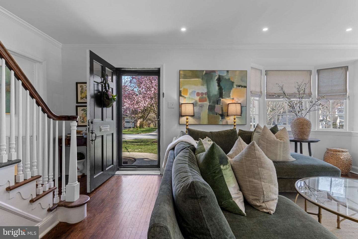 526 W Beechtree Lane photo 4