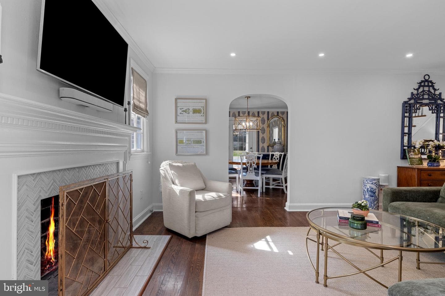 526 W Beechtree Lane photo 7