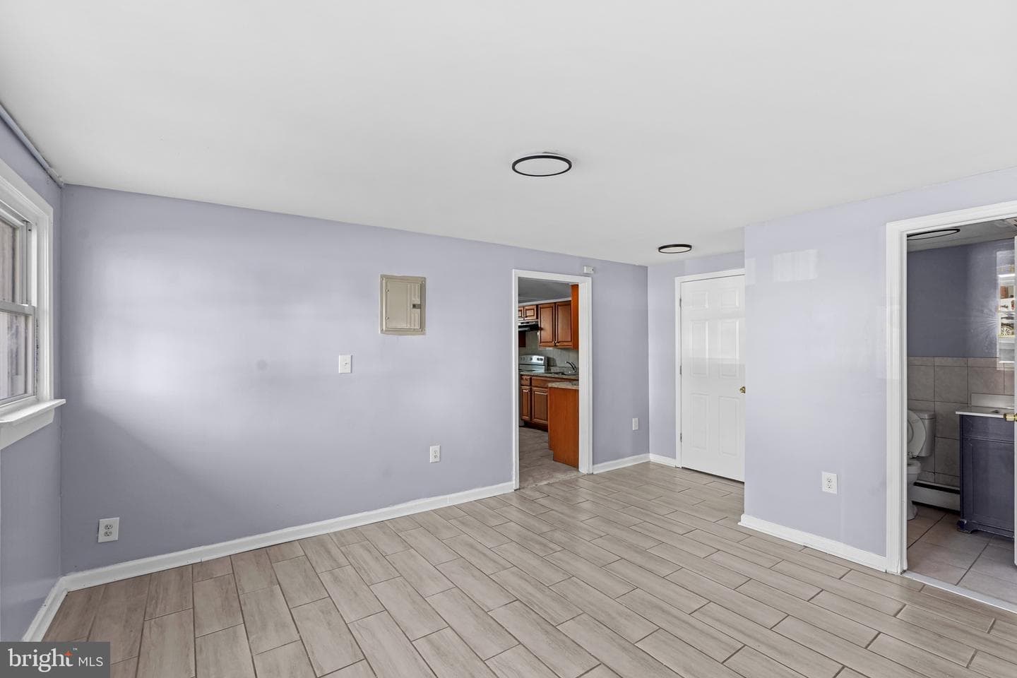 601 Bywood Avenue photo 17