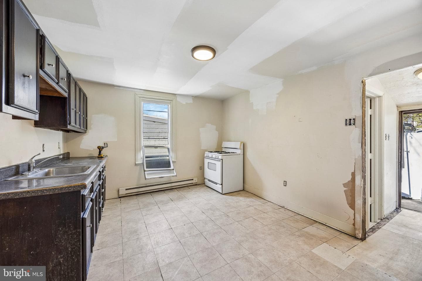 2706 W 7th Street photo 7