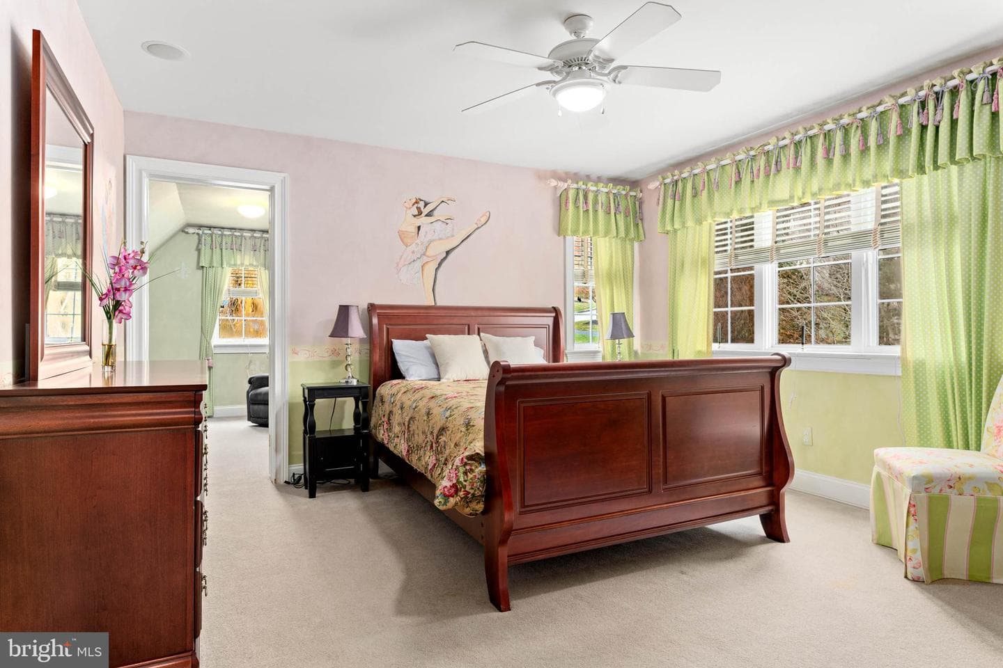 365 Arbor Circle photo 44