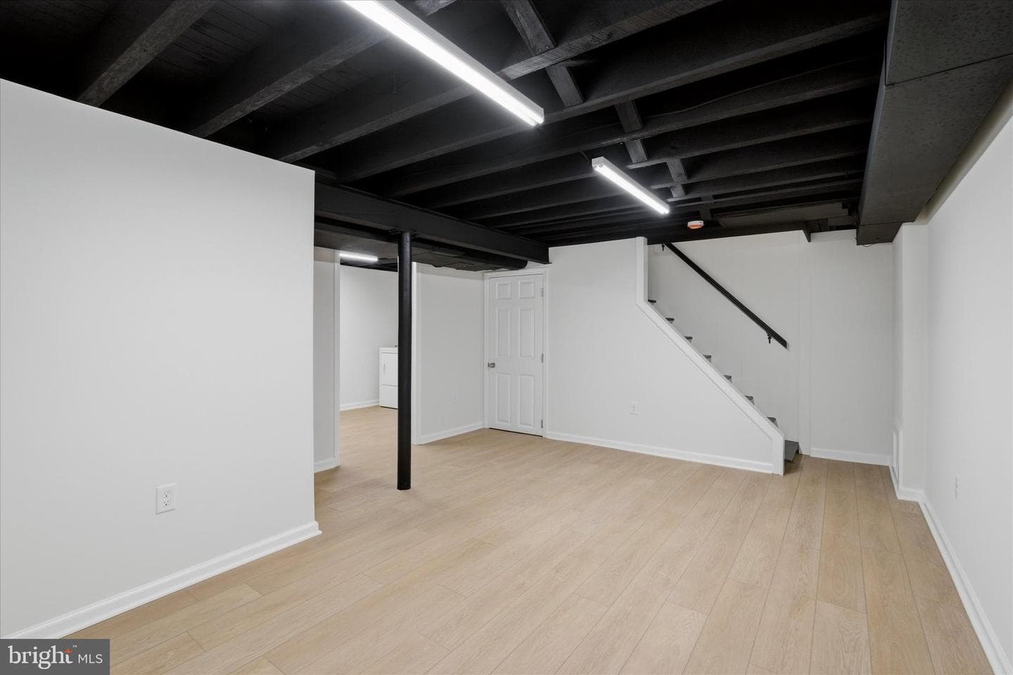 1612 Colony Lane photo 25