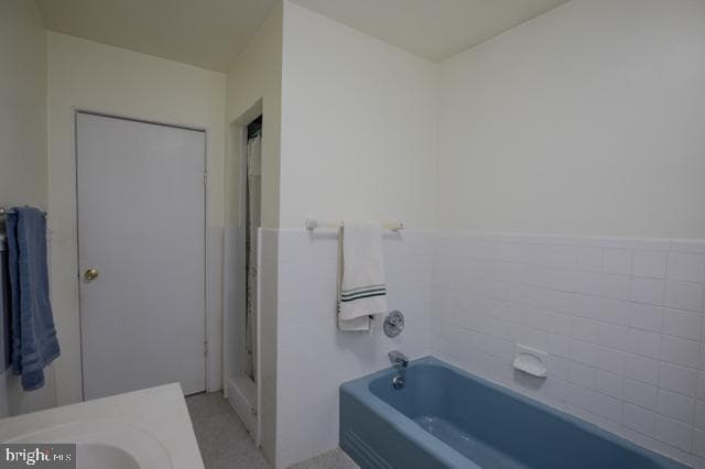 1001 Primos Avenue photo 17