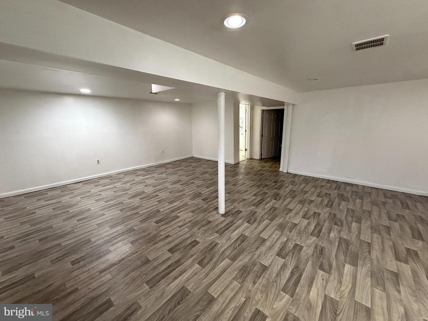 2614 Osborne Street photo 19