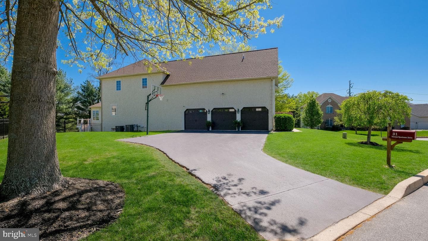 31 Thomas Speakman Drive photo 63