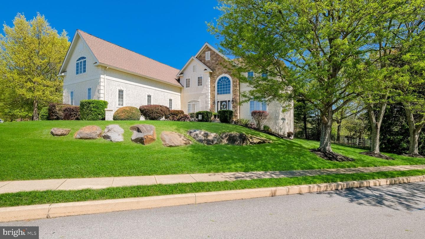31 Thomas Speakman Drive photo 64