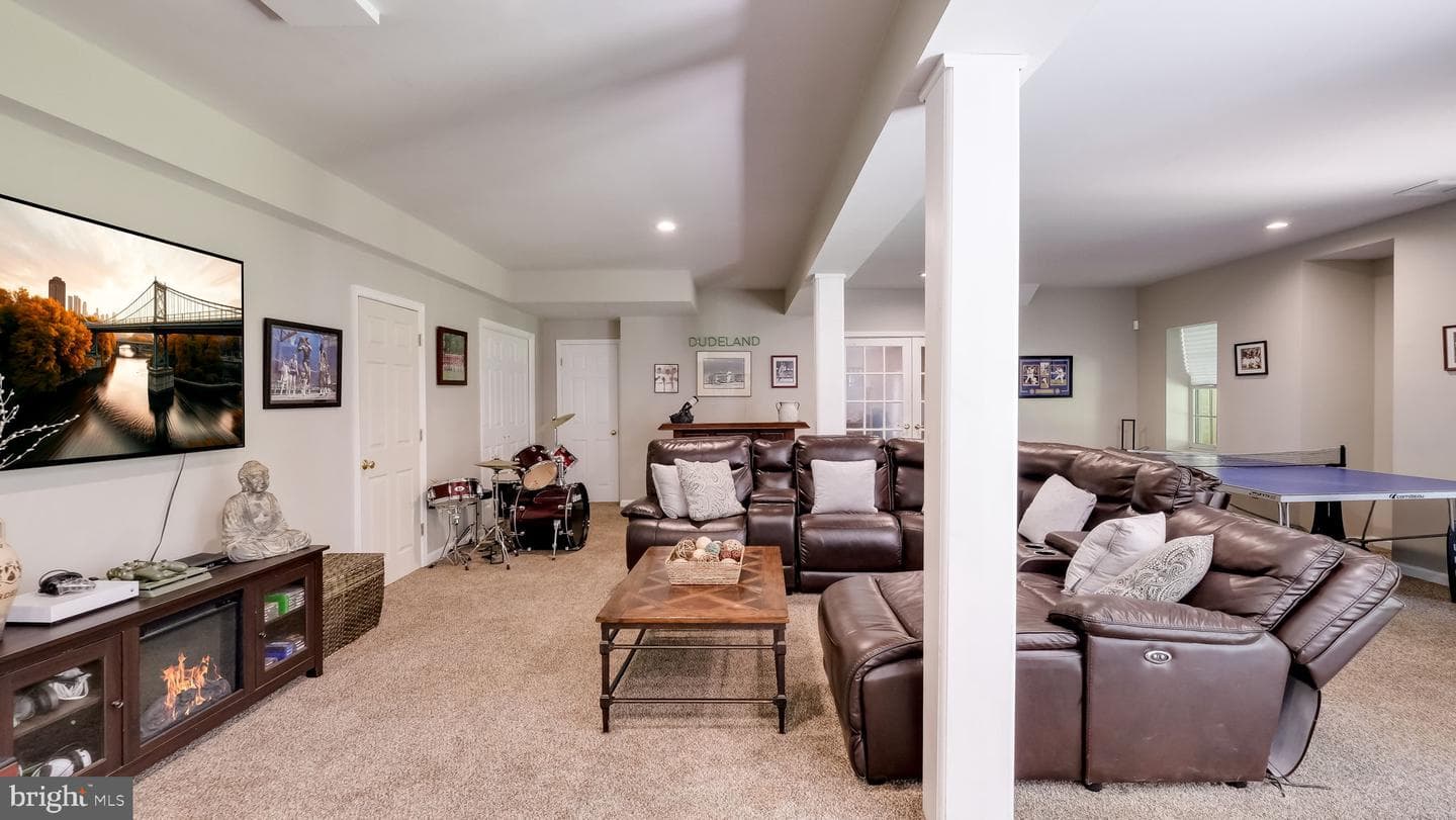31 Thomas Speakman Drive photo 84