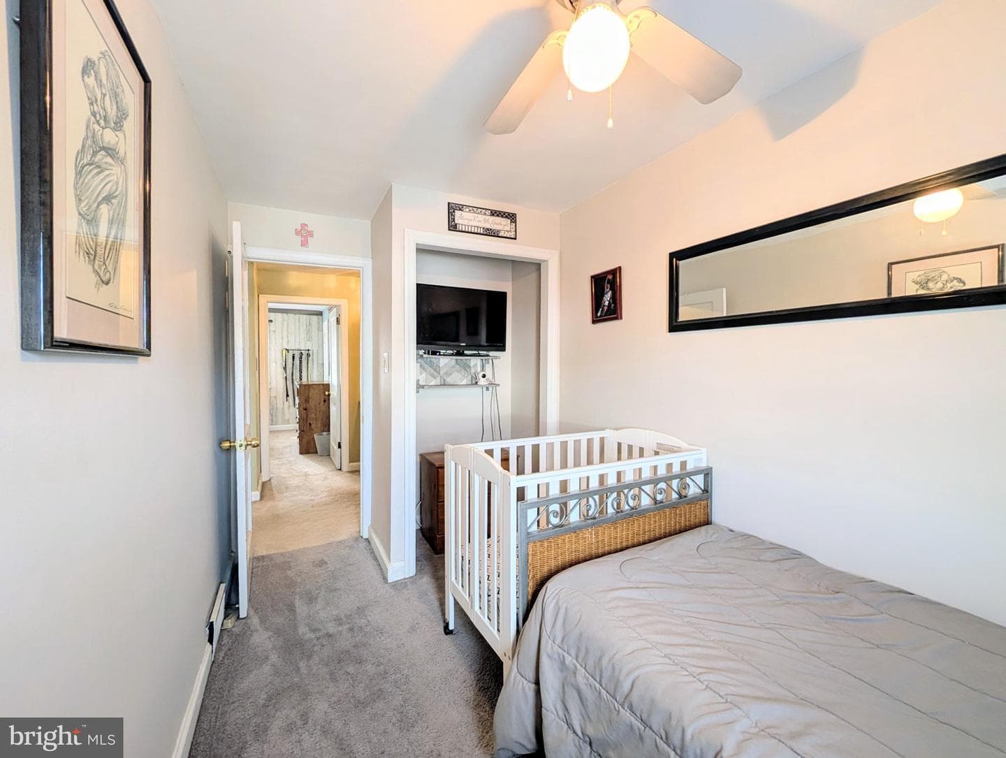 568 Michell Street photo 24