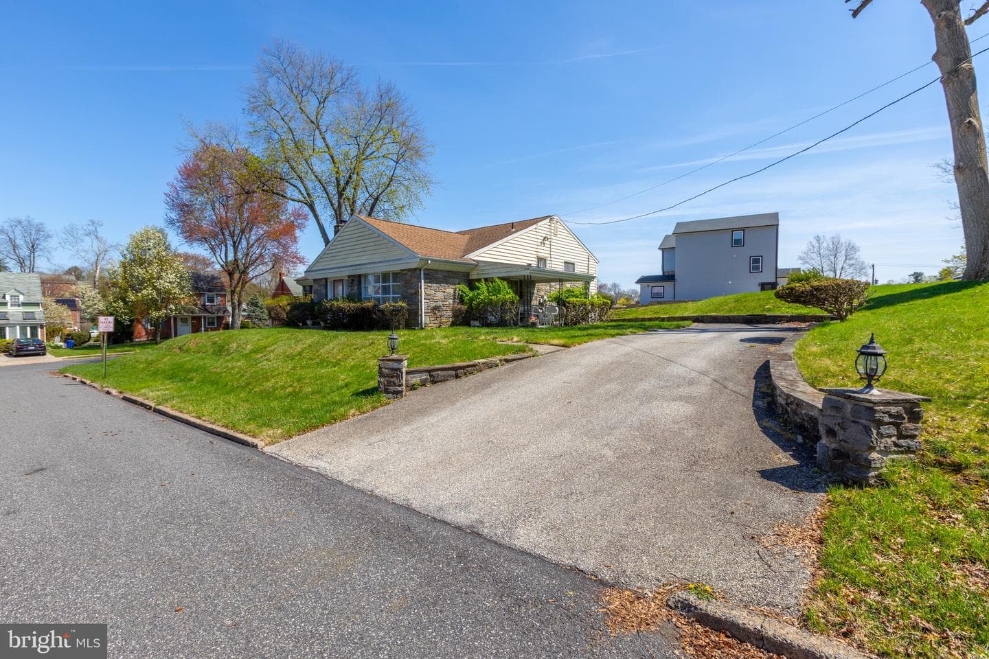 4900 Cedar Lane