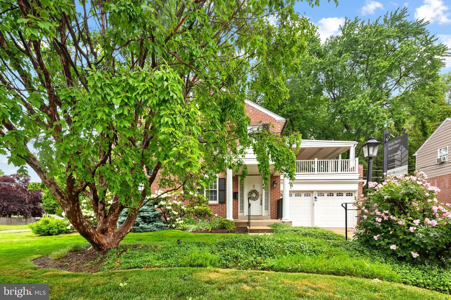 929 Burmont Road photo 2