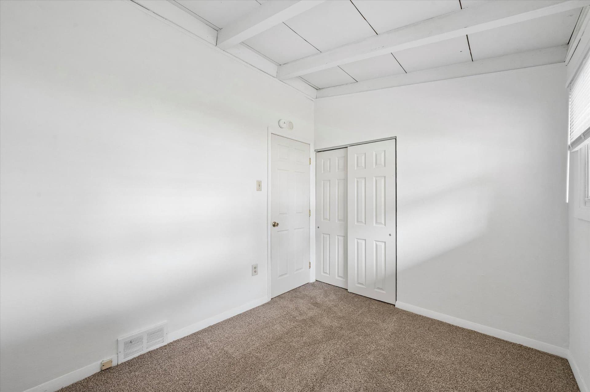 15 Village Drive photo 12
