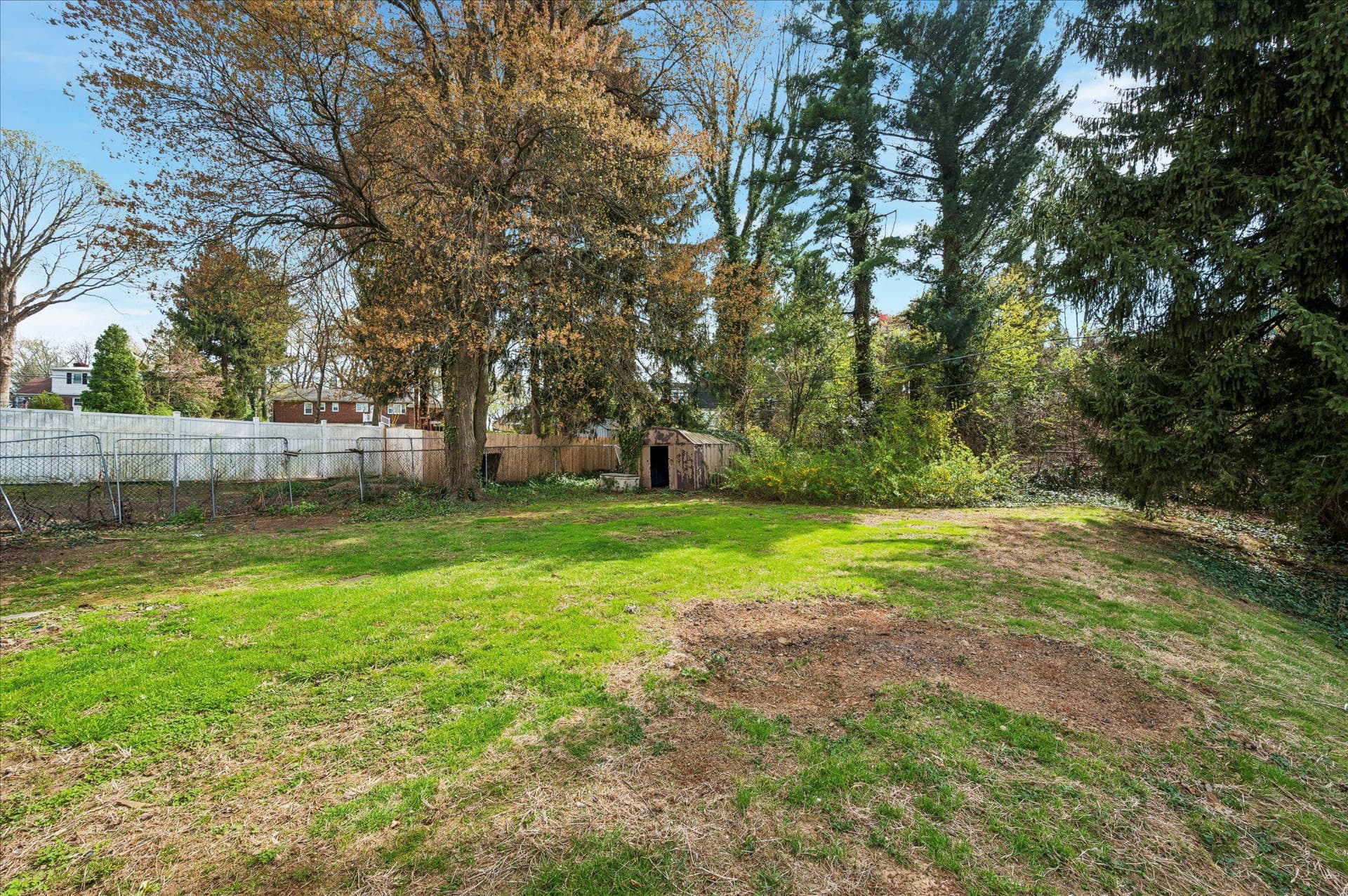 15 Village Drive photo 23