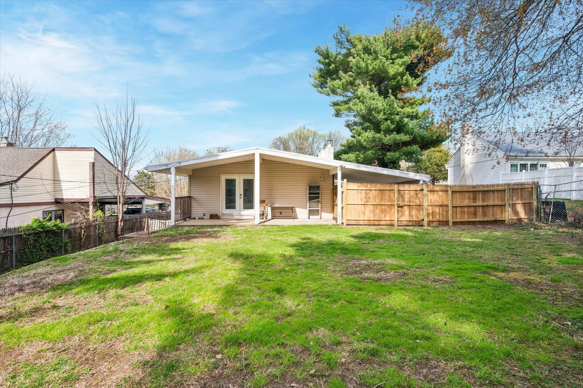 15 Village Drive photo 24